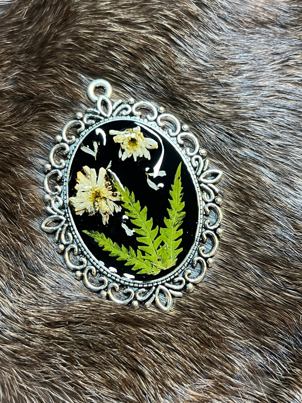 Sunday Frolic Cameo